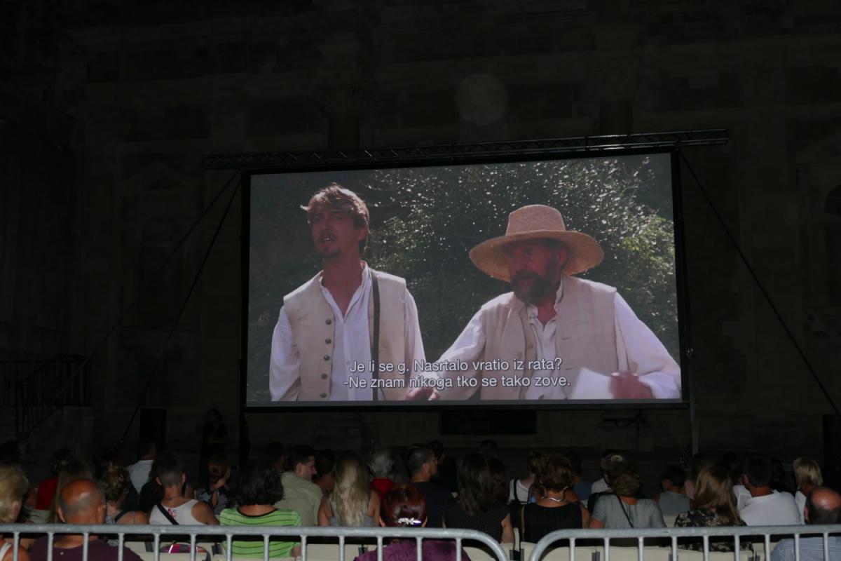 MOTOVUN FILM FESTIVAL U DUBROVNIKU Festivalska publika uživala u Shakespearu pod zvijezdama
