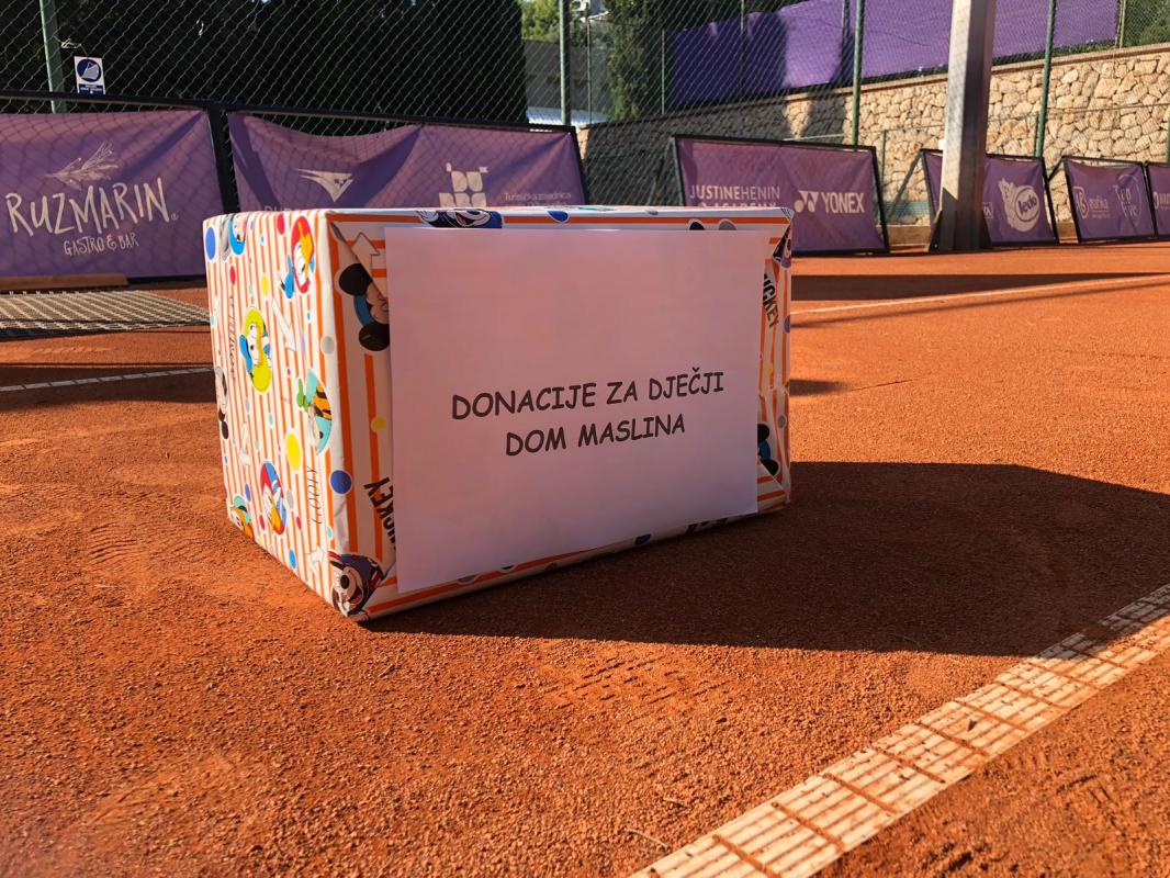 NAKON TRENIRANJA Održano finale humanitarne lige studenata u tenisu