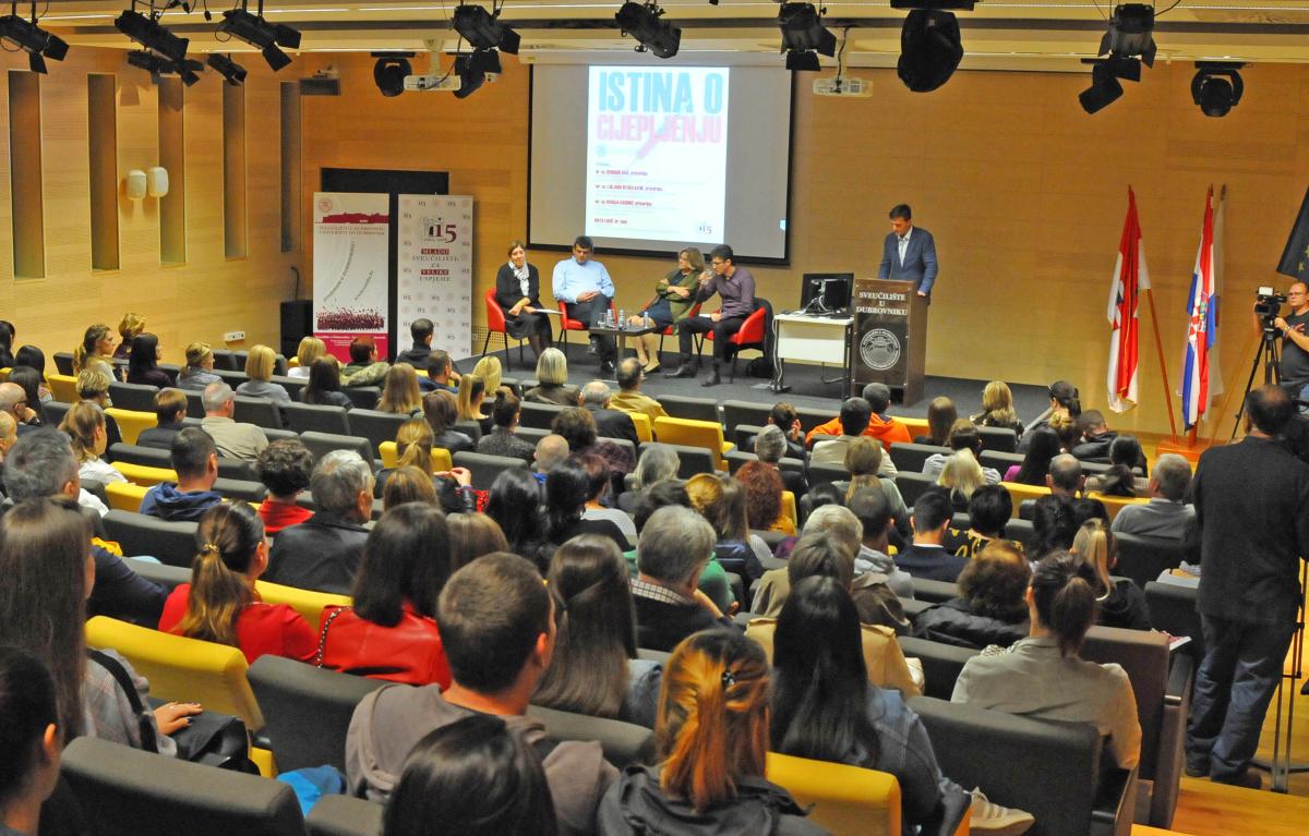 BURNA RASPRAVA NA TRIBINI O CIJEPLJENJU Lakić Butiganu: Oblatili ste me u novinama, žao mi je što vas nisam tužio!