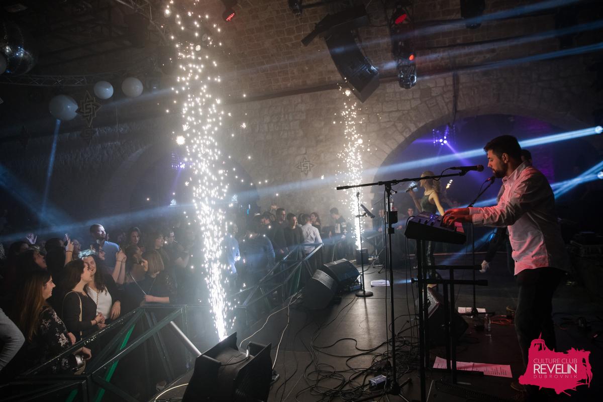 CULTURE CLUB REVELIN Domenica rasplesala prepun Revelin