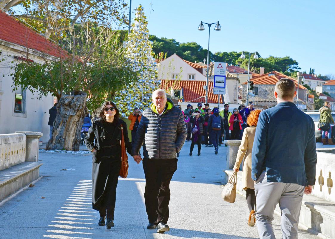 FOTOGALERIJA: Sunce i kućice, ne čudi živost najljepše ulice