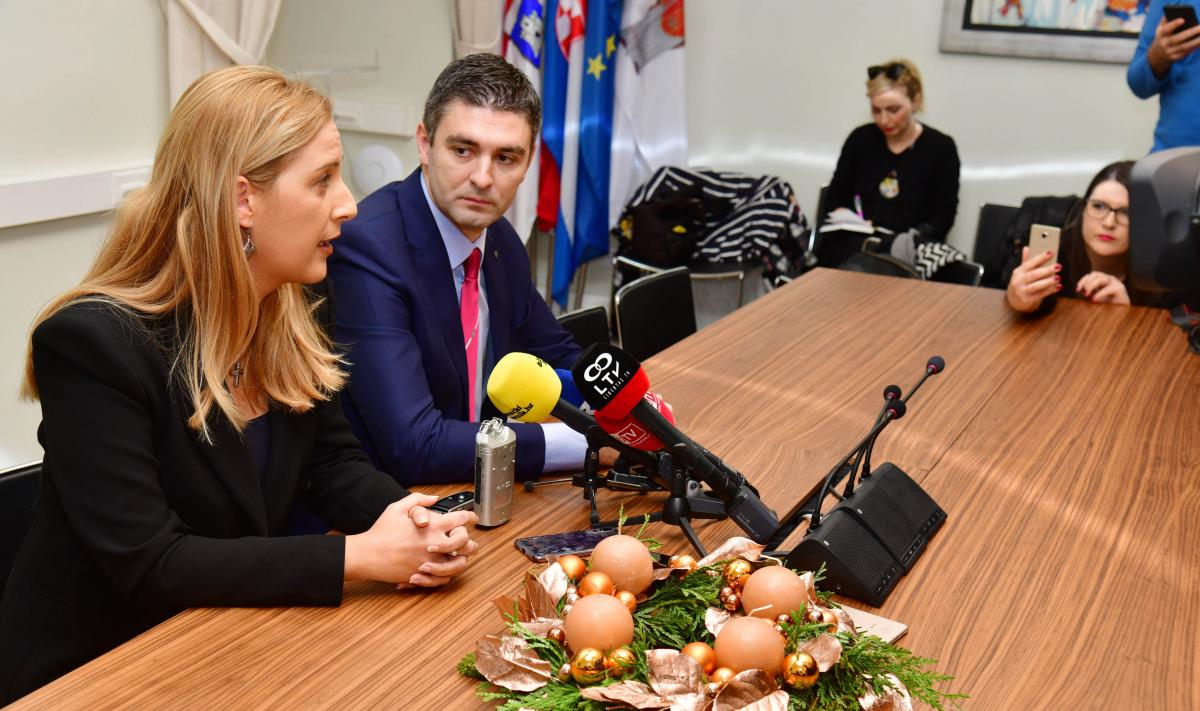  je bila politička kiretaža, moje dijete od devet godina je moralo slušati laži o meni!