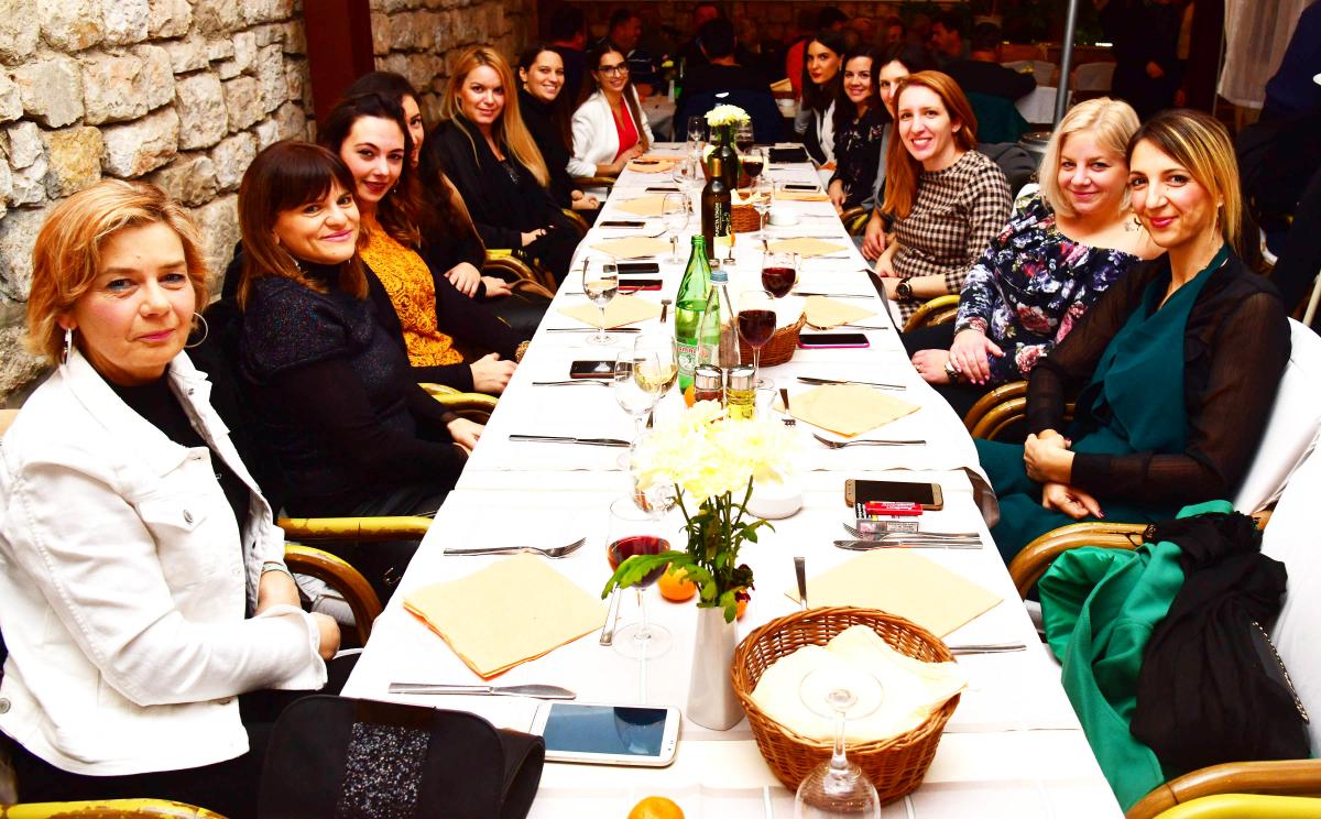 FOTOGALERIJA: Humanitarna večera za Marijana Ogrestu Ogija u Mimozi