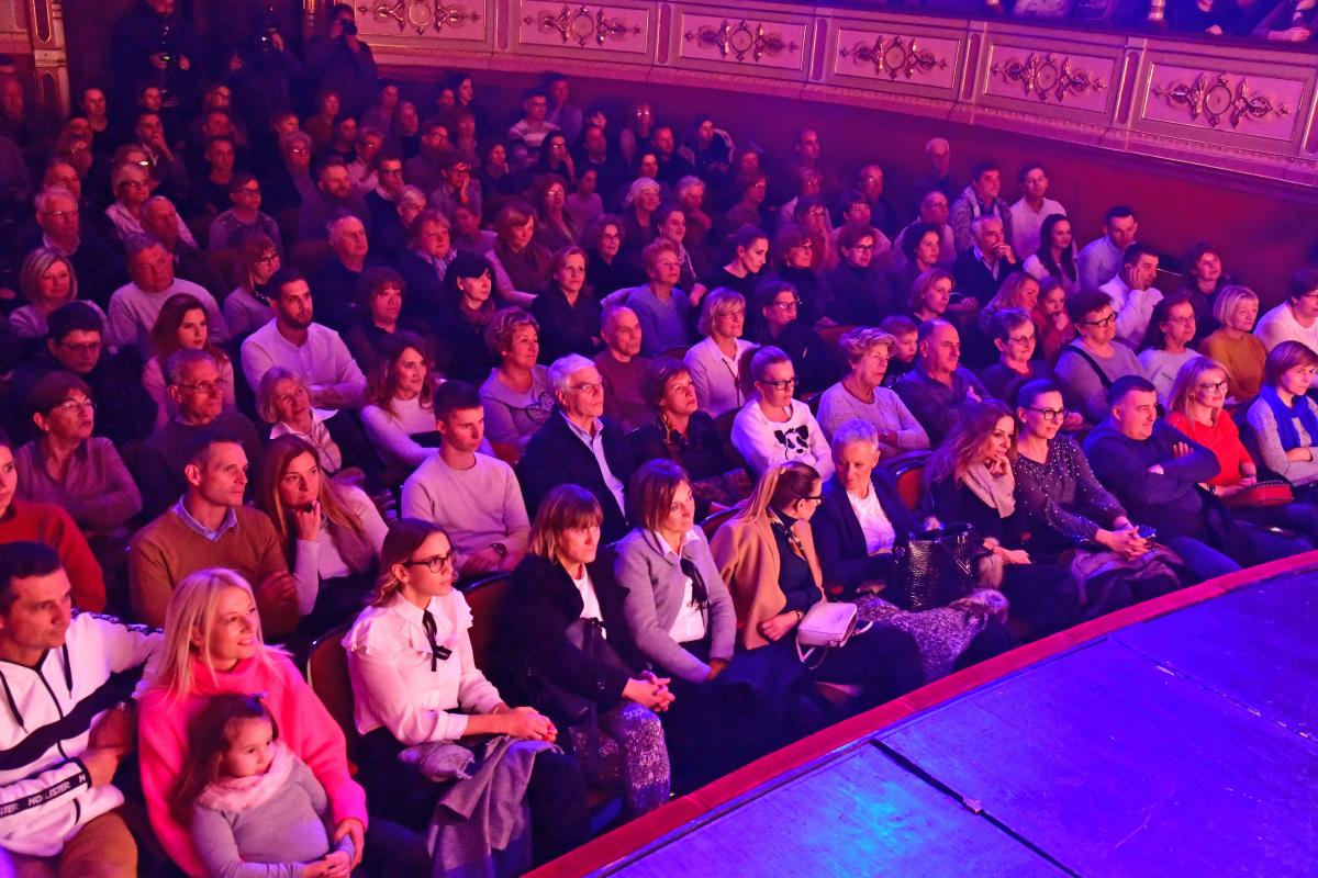 FOTOGALERIJA Humanitarni Linđov koncert za Udrugu slijepih i slabovidnih osoba u Dubrovniku