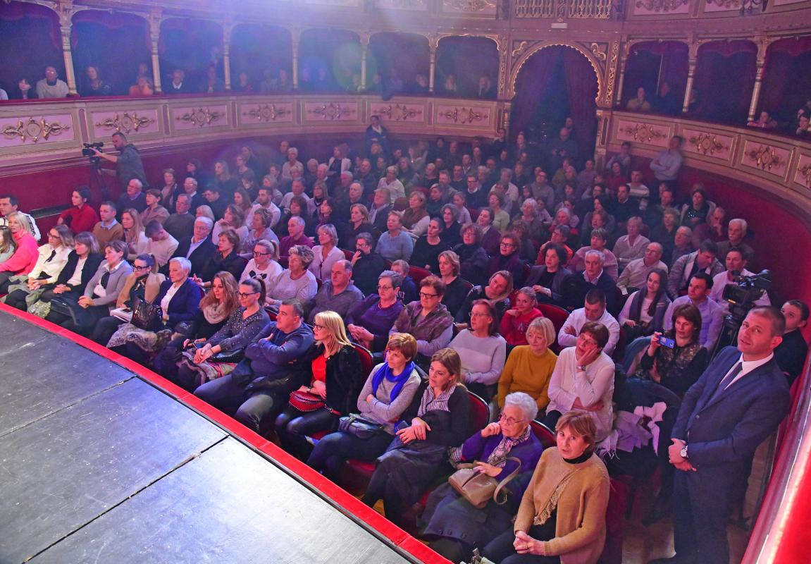 FOTOGALERIJA Humanitarni Linđov koncert za Udrugu slijepih i slabovidnih osoba u Dubrovniku