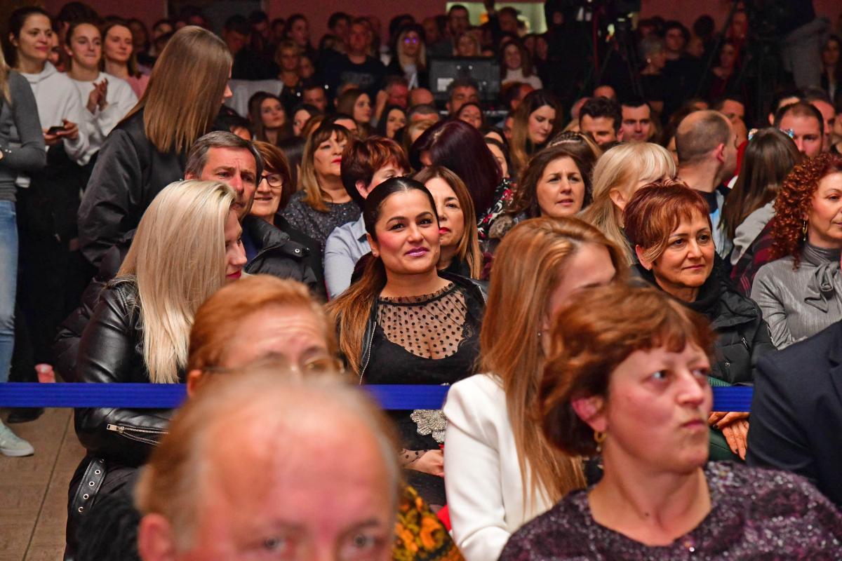 KONOVIZIJA Završena polufinalna večer, osam kandidata prošlo u finale! (FOTOGALERIJA)
