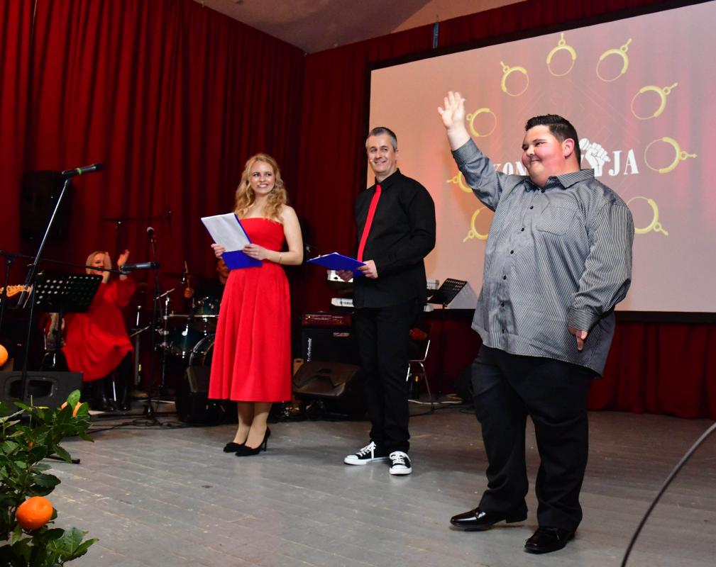 KONOVIZIJA Završena polufinalna večer, osam kandidata prošlo u finale! (FOTOGALERIJA)