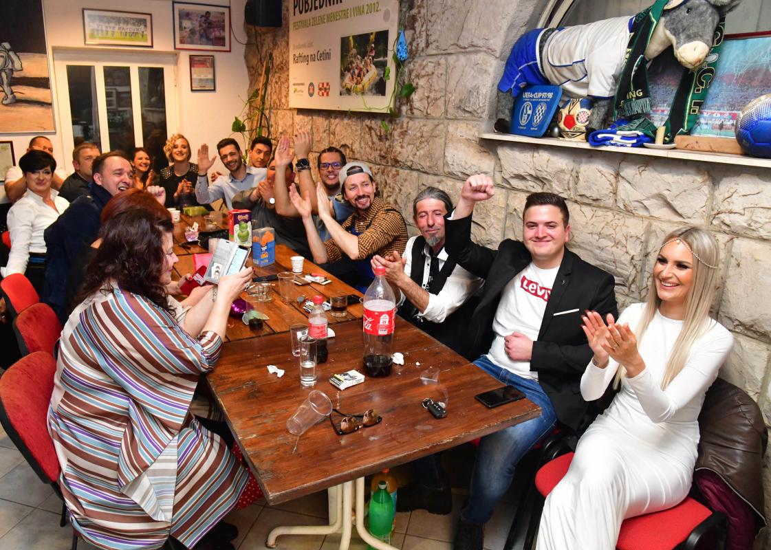 KONOVIZIJA Završena polufinalna večer, osam kandidata prošlo u finale! (FOTOGALERIJA)