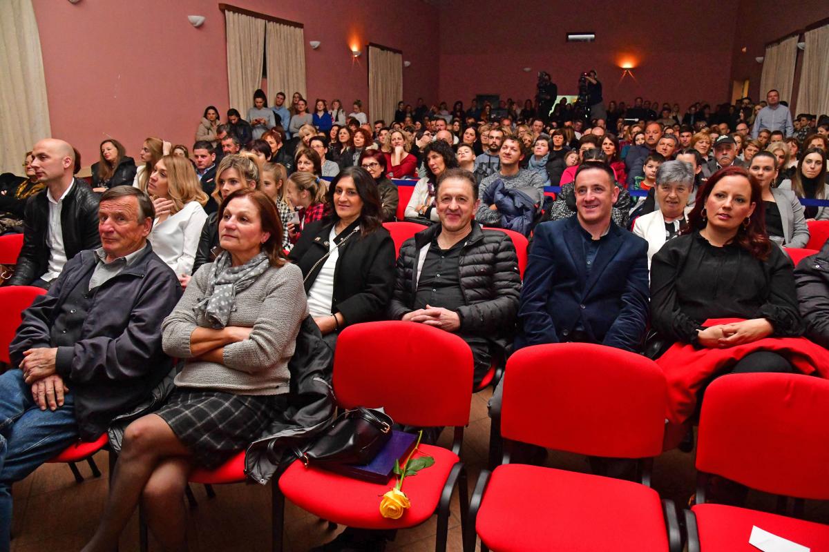 KONOVIZIJA Završena polufinalna večer, osam kandidata prošlo u finale! (FOTOGALERIJA)