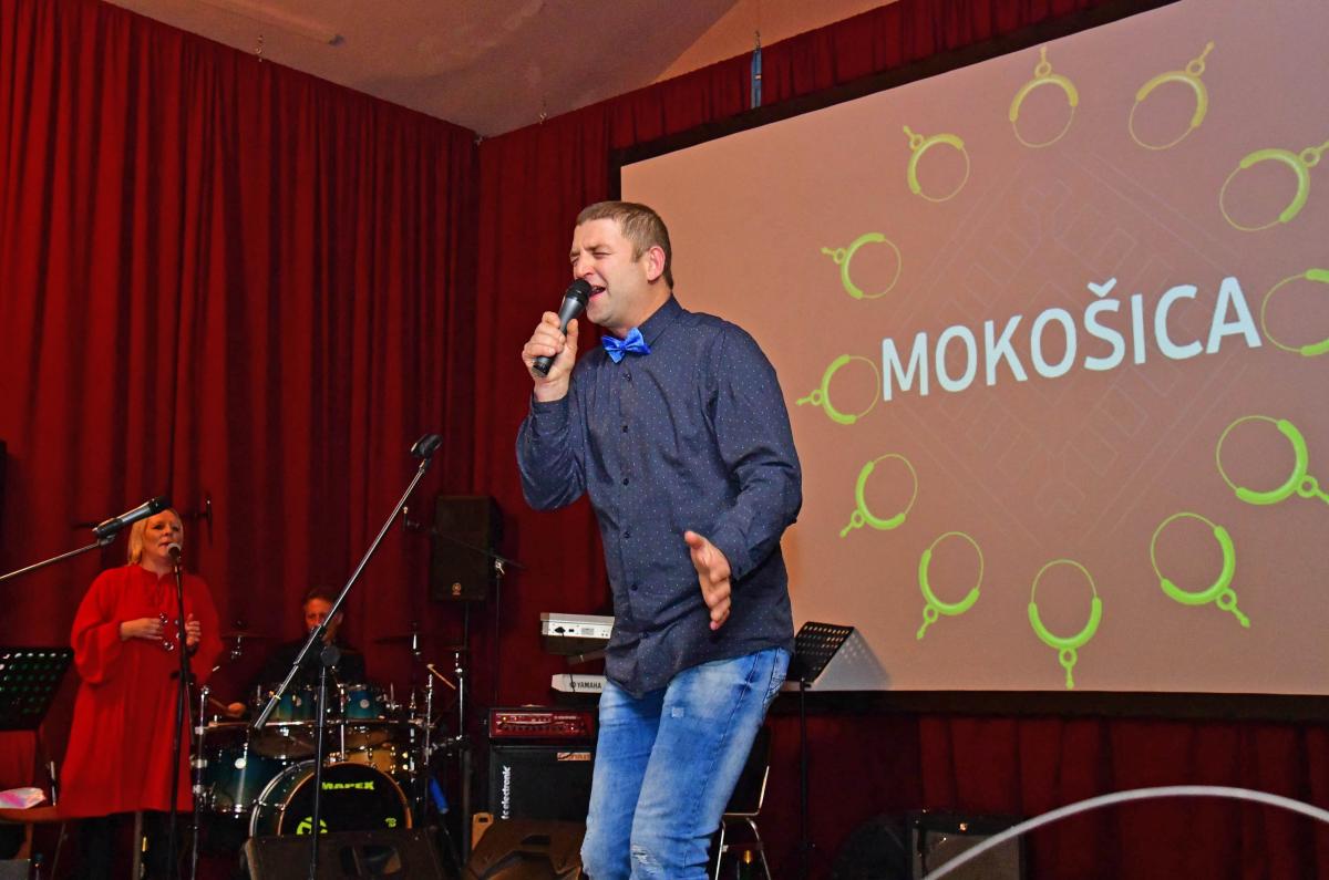 KONOVIZIJA/LUDILO NA GRUDI Pavela je s pjesmom 