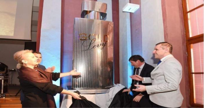  Najveća i najskuplja boca parfema bit će predstavljena u Dubrovniku