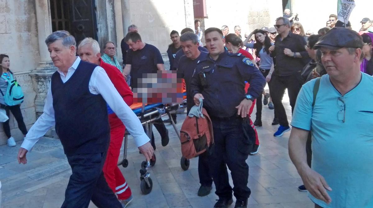 OČEVID U TIJEKU Amerikanac pao sa zidina (FOTO)