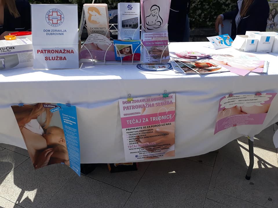 PREVENCIJA U UVALI Sugrađani mjerili šećer i tlak, roditelje zanimala zaštita od sunca (FOTOGALERIJA)