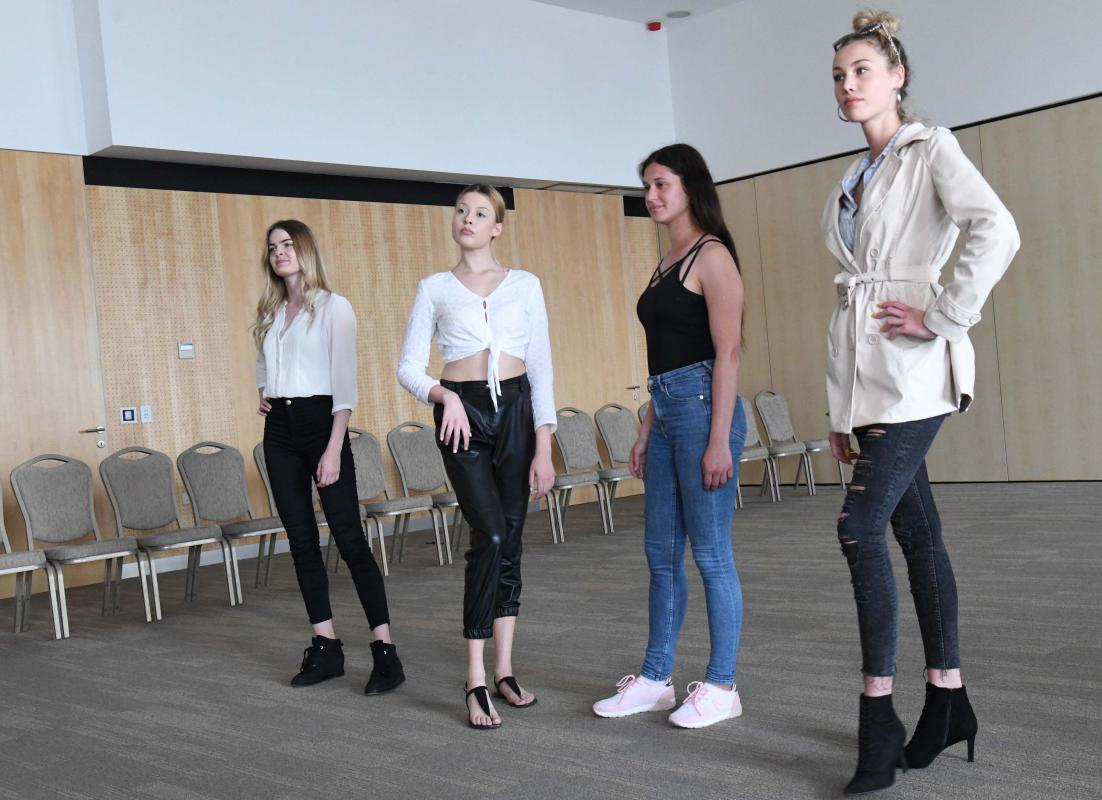 DUBROVKINJE NA CASTINGU Ovo su kandidatkinje za Miss Dubrovačko-neretvanske županije (FOTOGALERIJA)