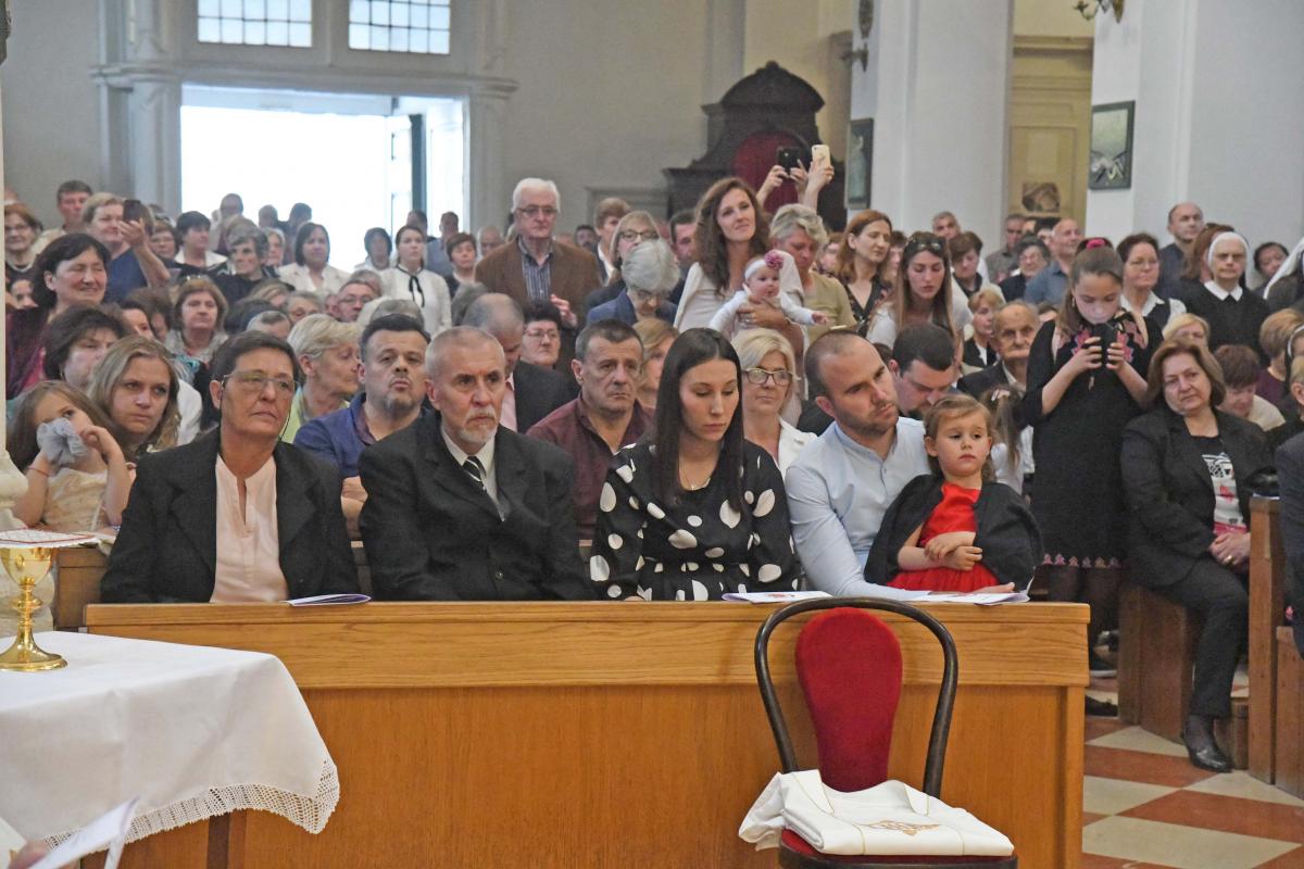 SVEČANO EUHARISTIJSKO SLAVLJE Dubrovačka biskupija bogatija za dva svećenika (FOTOGALERIJA)
