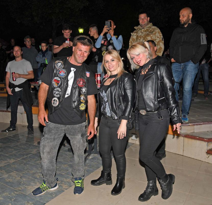 BIKERS WEEKEND Spektakl na Babinom kuku, publika uživala na koncertu Divljih jagoda (FOTOGALERIJA)