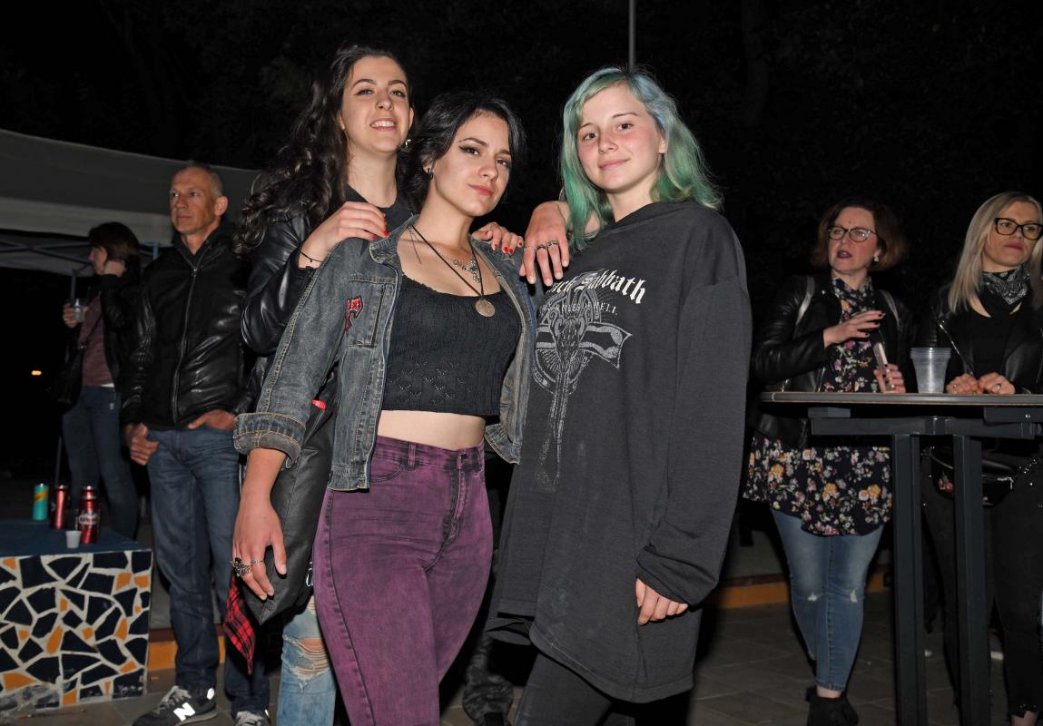 BIKERS WEEKEND Spektakl na Babinom kuku, publika uživala na koncertu Divljih jagoda (FOTOGALERIJA)