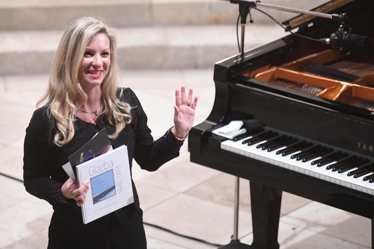 FOTOGALERIJA: U Kneževom dvoru  počeo ovogodišnji Festival Sentimento 2019. - klavirski recital odsvirao Joe Meixner