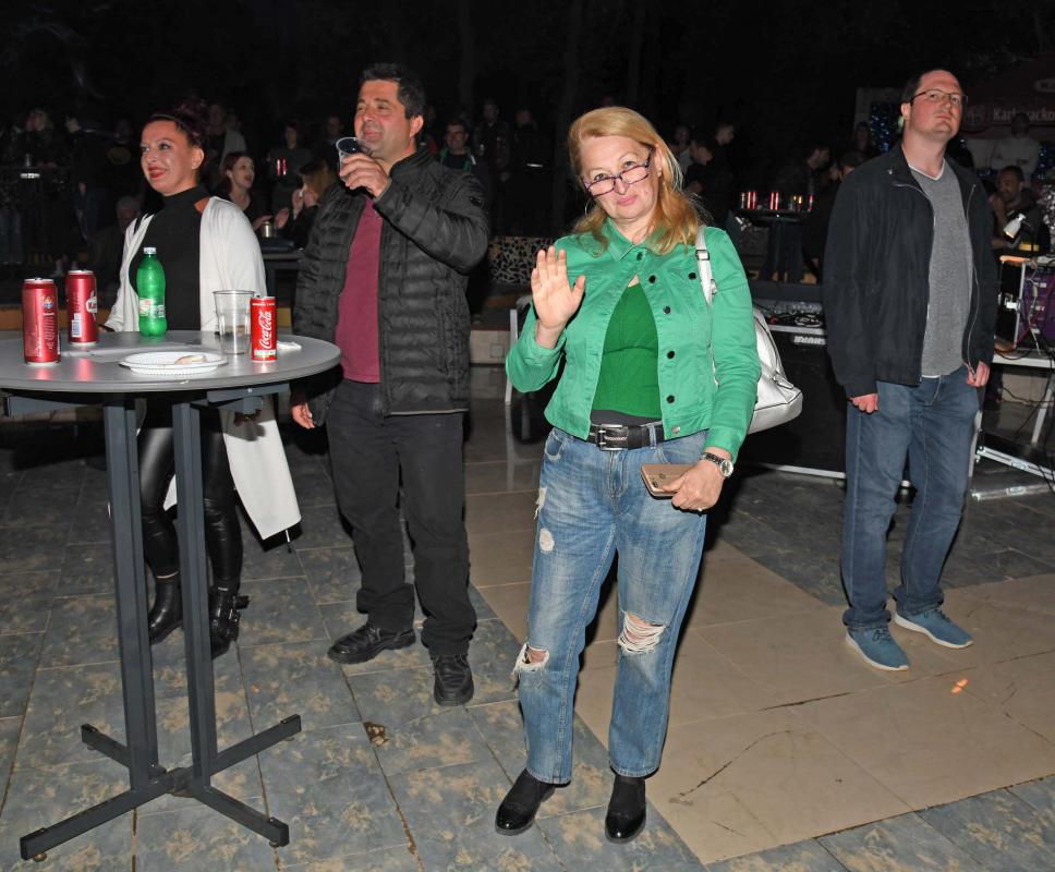 BIKERS WEEKEND Spektakl na Babinom kuku, publika uživala na koncertu Divljih jagoda (FOTOGALERIJA)