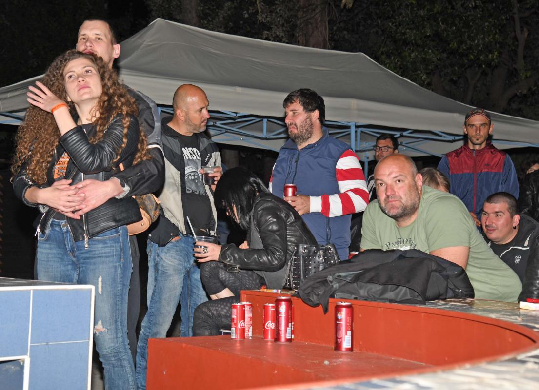 BIKERS WEEKEND Spektakl na Babinom kuku, publika uživala na koncertu Divljih jagoda (FOTOGALERIJA)