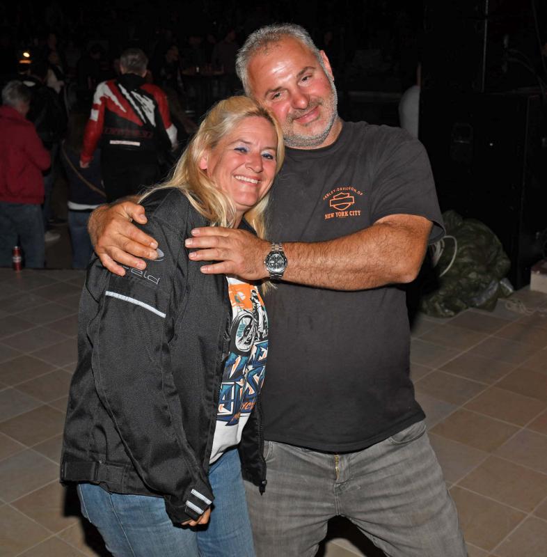 BIKERS WEEKEND Spektakl na Babinom kuku, publika uživala na koncertu Divljih jagoda (FOTOGALERIJA)