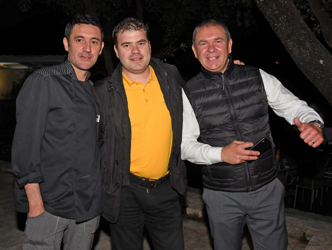 BIKERS WEEKEND Spektakl na Babinom kuku, publika uživala na koncertu Divljih jagoda (FOTOGALERIJA)