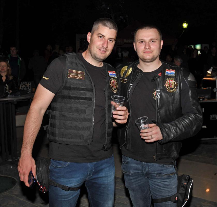BIKERS WEEKEND Spektakl na Babinom kuku, publika uživala na koncertu Divljih jagoda (FOTOGALERIJA)