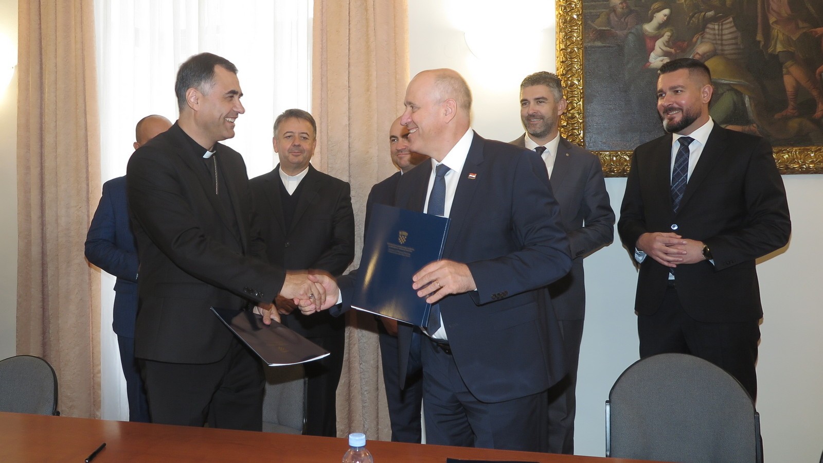 U POVIJESNOJ JEZGRI