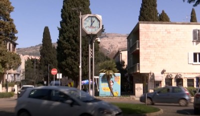 Ovog vikenda kazaljke na satu pomiču se jedan sat unatrag