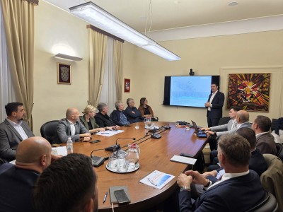 Usuglašena trasa brze ceste od Osojnika do Zračne luke