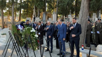 Župan Pezo i suradnici odali počast poginulim braniteljima