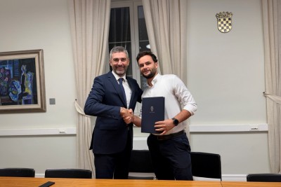 Gradonačelnik potpisao nove ugovore za stambeno zbrinjavanje mladih