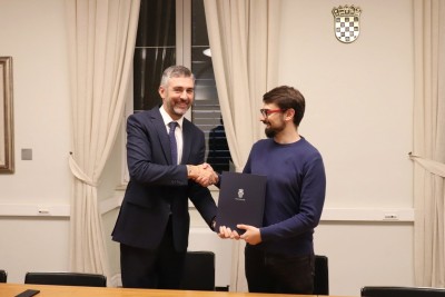 Gradonačelnik potpisao nove ugovore za stambeno zbrinjavanje mladih