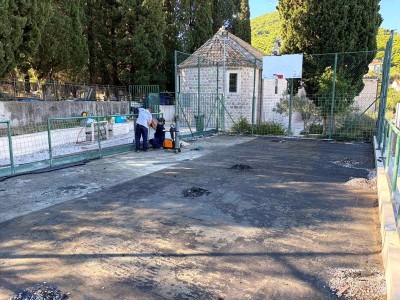 Obnova dječjeg igrališta pokraj crkve sv. Mihajla