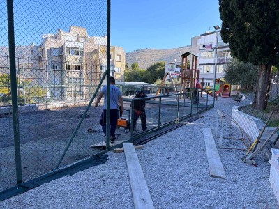 Obnova dječjeg igrališta pokraj crkve sv. Mihajla