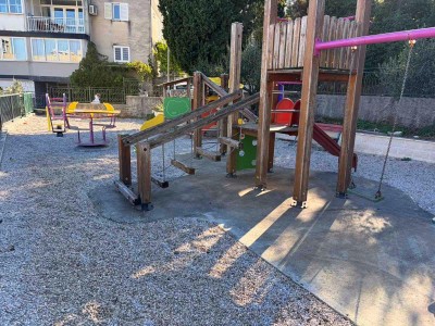 Obnova dječjeg igrališta pokraj crkve sv. Mihajla