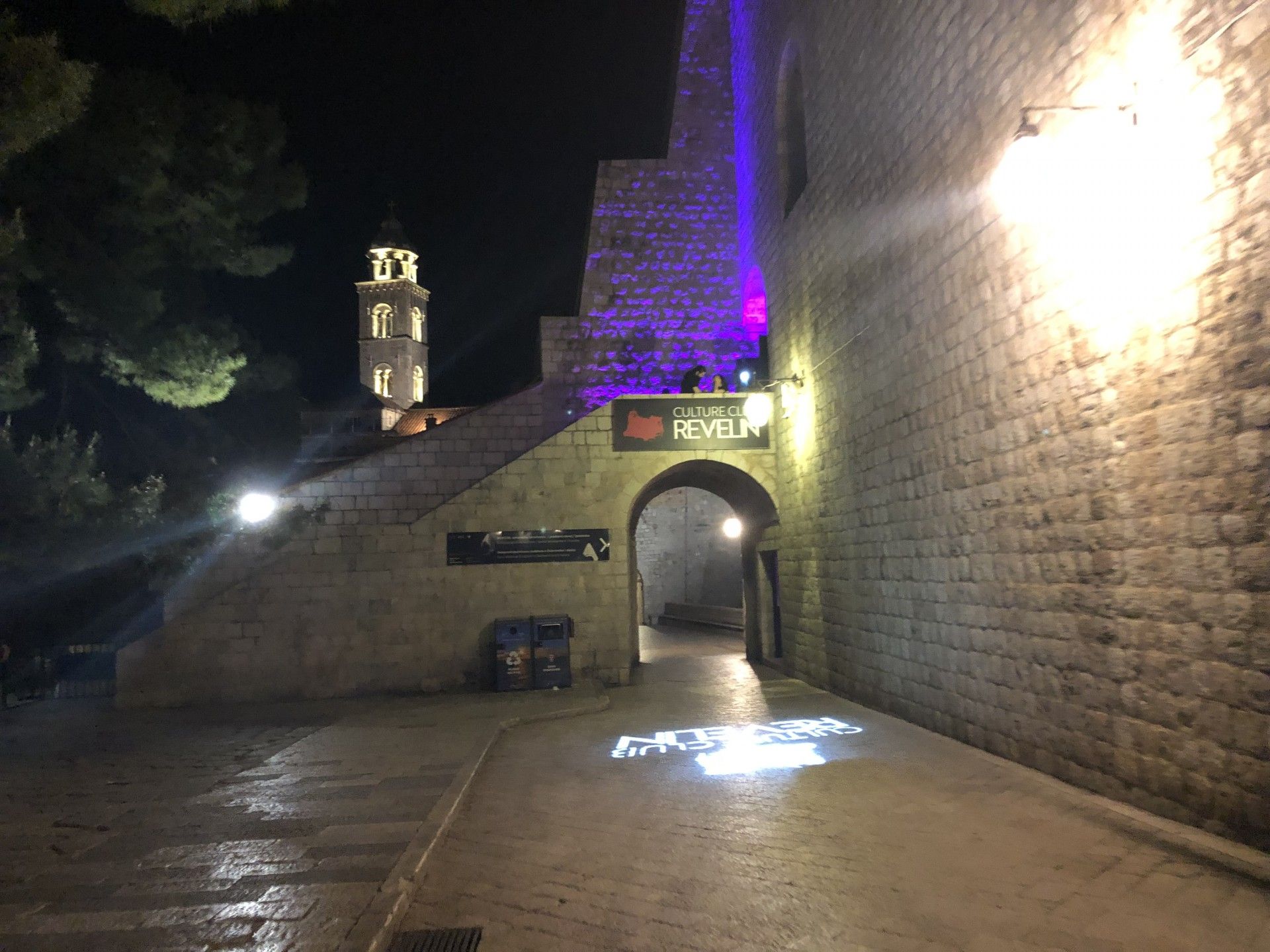 Zaštitaru iz poznatog noćnog kluba u Dubrovniku prijeti produljenje istražnog zatvora