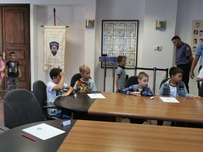 IMG-61f0d0312109a07b92efda7f8a9f47ac-V.jpg